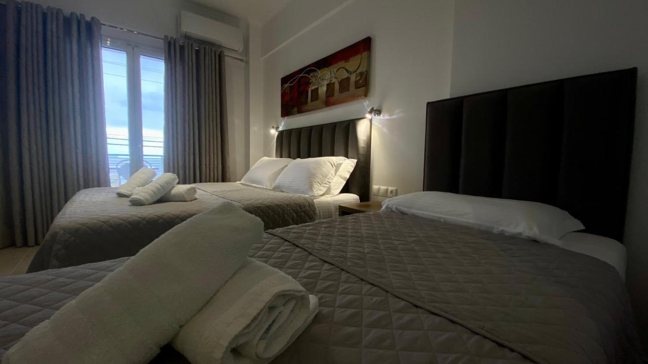 Vangjelis Hotel Химар Екстериор снимка